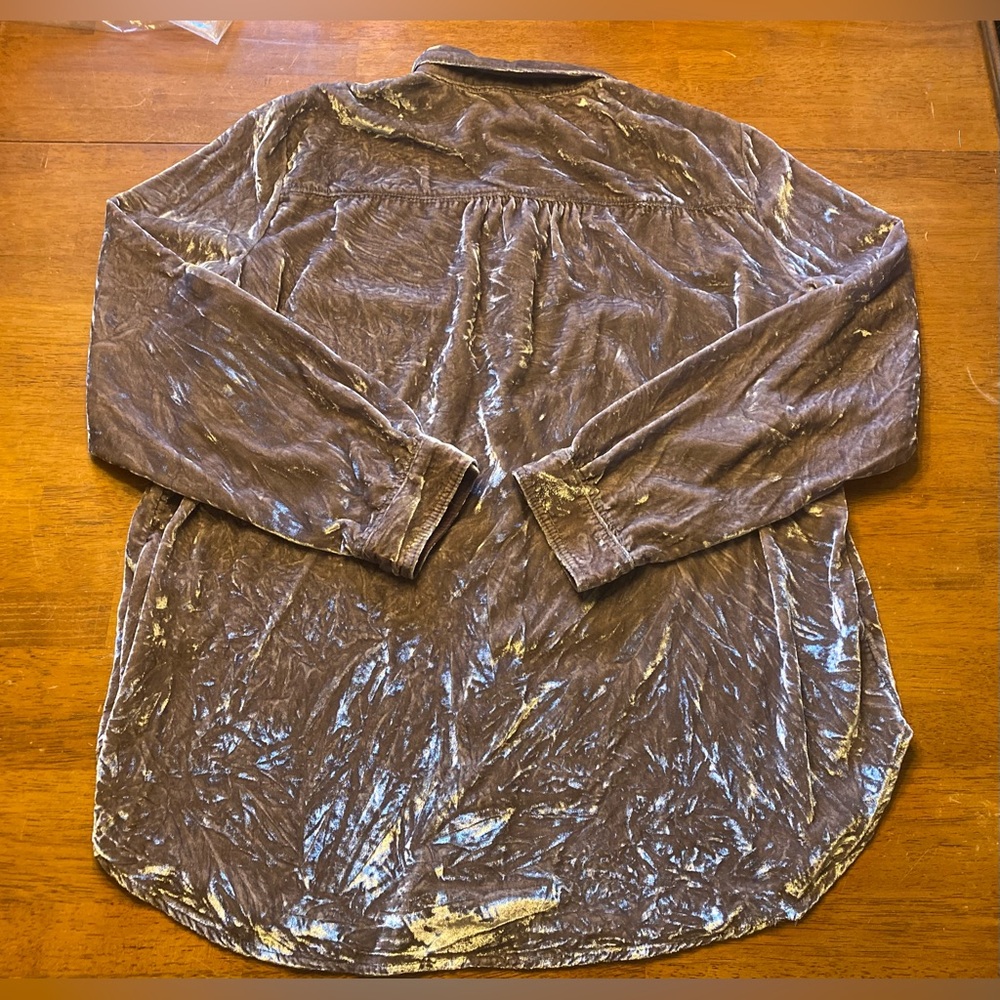 Anthropologie Pilcro Crushed Velvet Hadley Button-Up Shirt - Picture 5 of 8